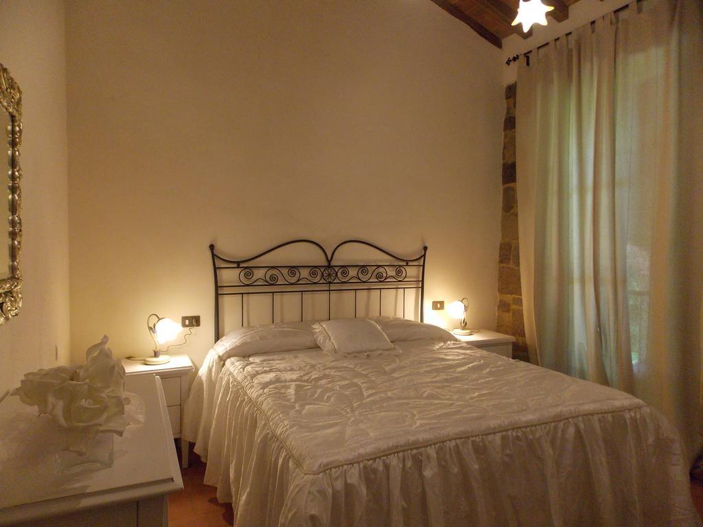 Dicomano Tenuta Poggio Marino חדר תמונה
